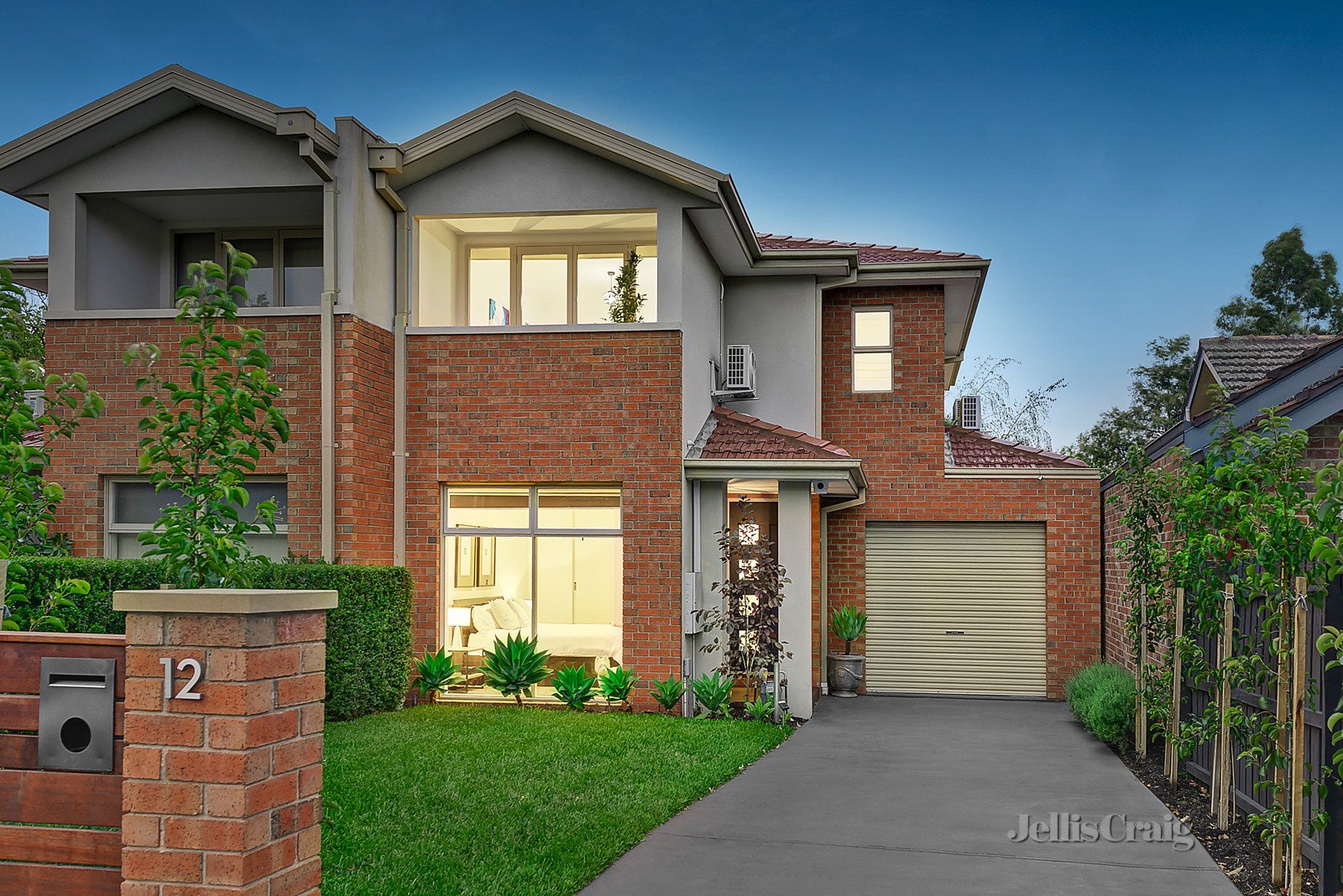 12 Victory Boulevard, Ashburton image 1