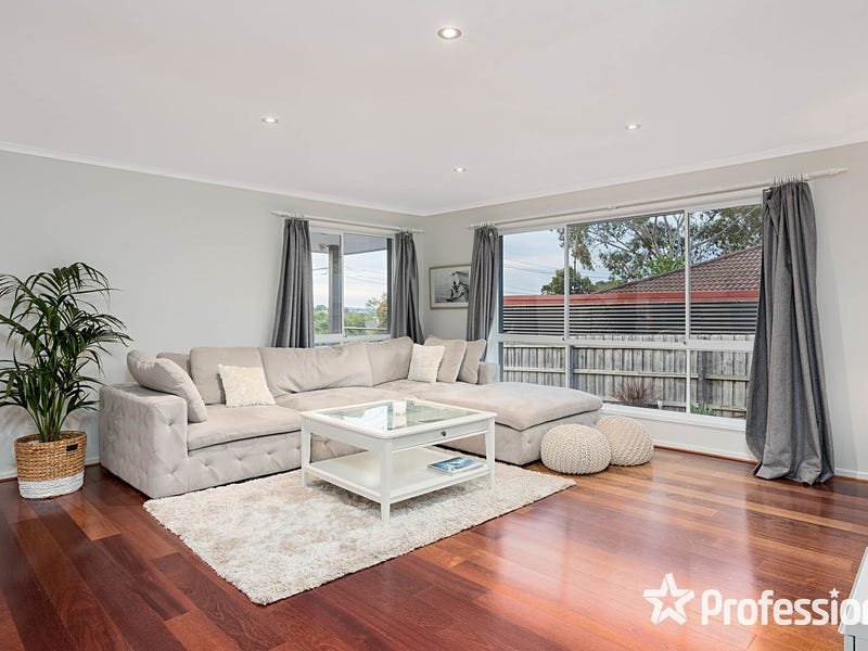 12 View Point Drive, Chirnside Park image 7