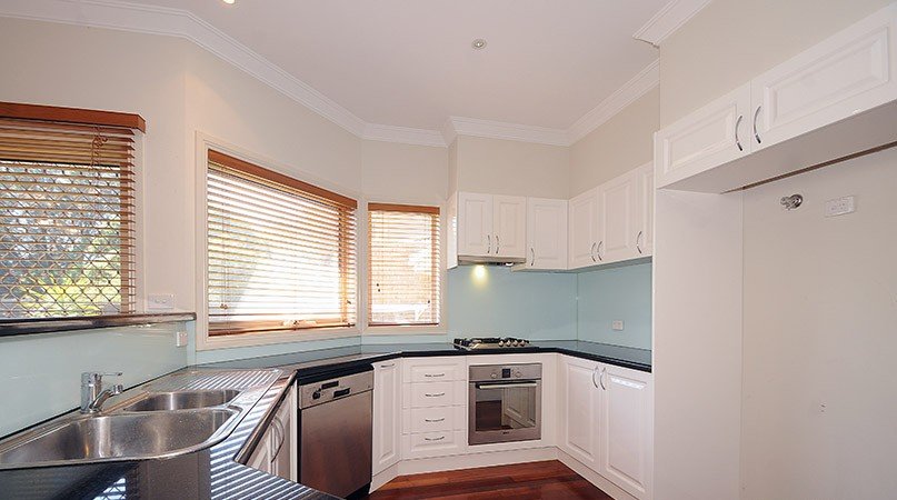 1/2 View Road, Glen&nbsp;Waverley image 1