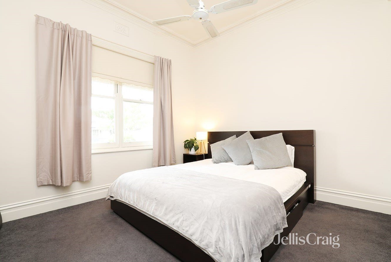 12 Vine Street, Moonee&nbsp;Ponds image 2