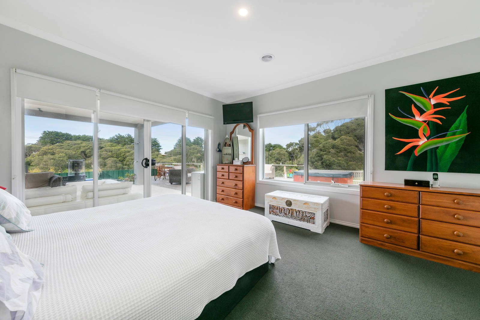 Property Gallery Thumbnail 5