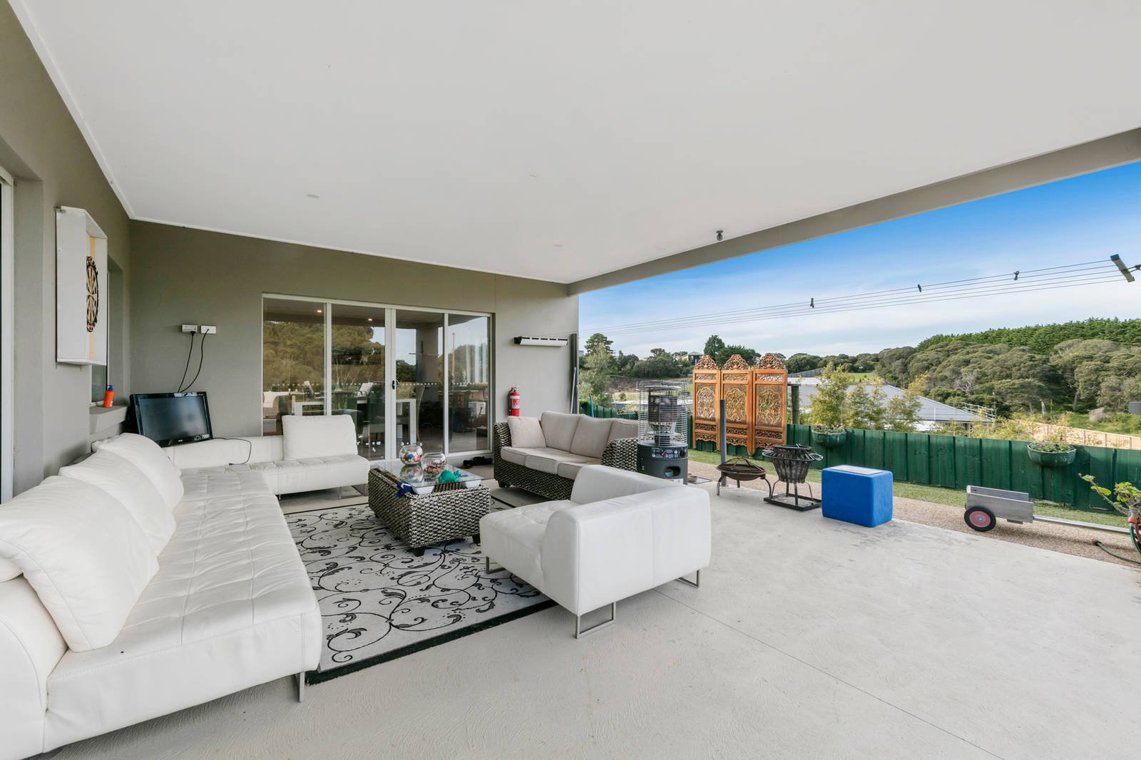 Property Gallery Thumbnail 16