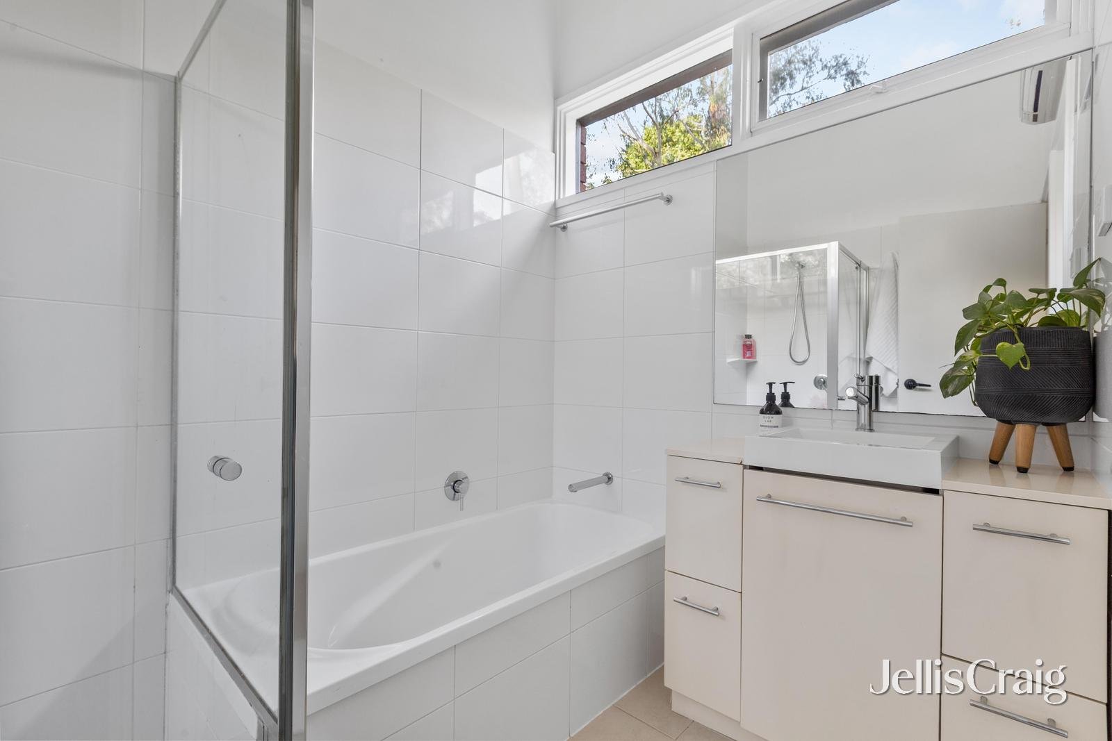 12 Wakefield Close, Eltham North image 5