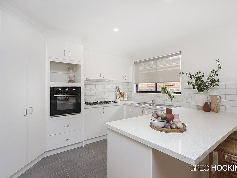 12 Walters Court, Altona Meadows image 5