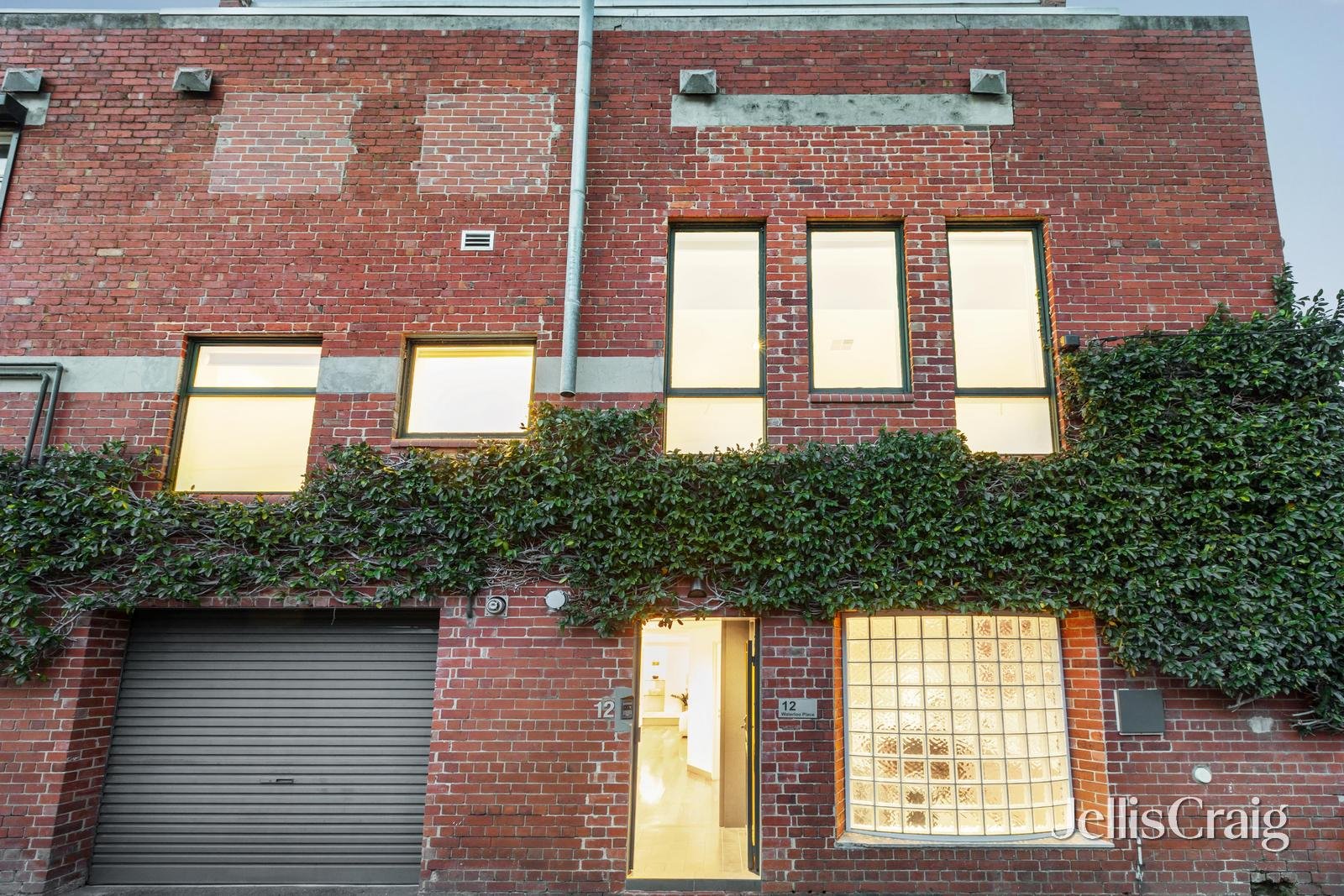 12 Waterloo Place, Richmond image 2