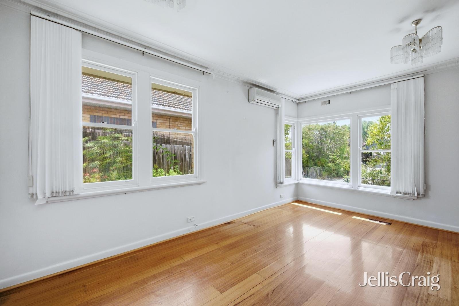 12 Wavell Street, Bentleigh image 8