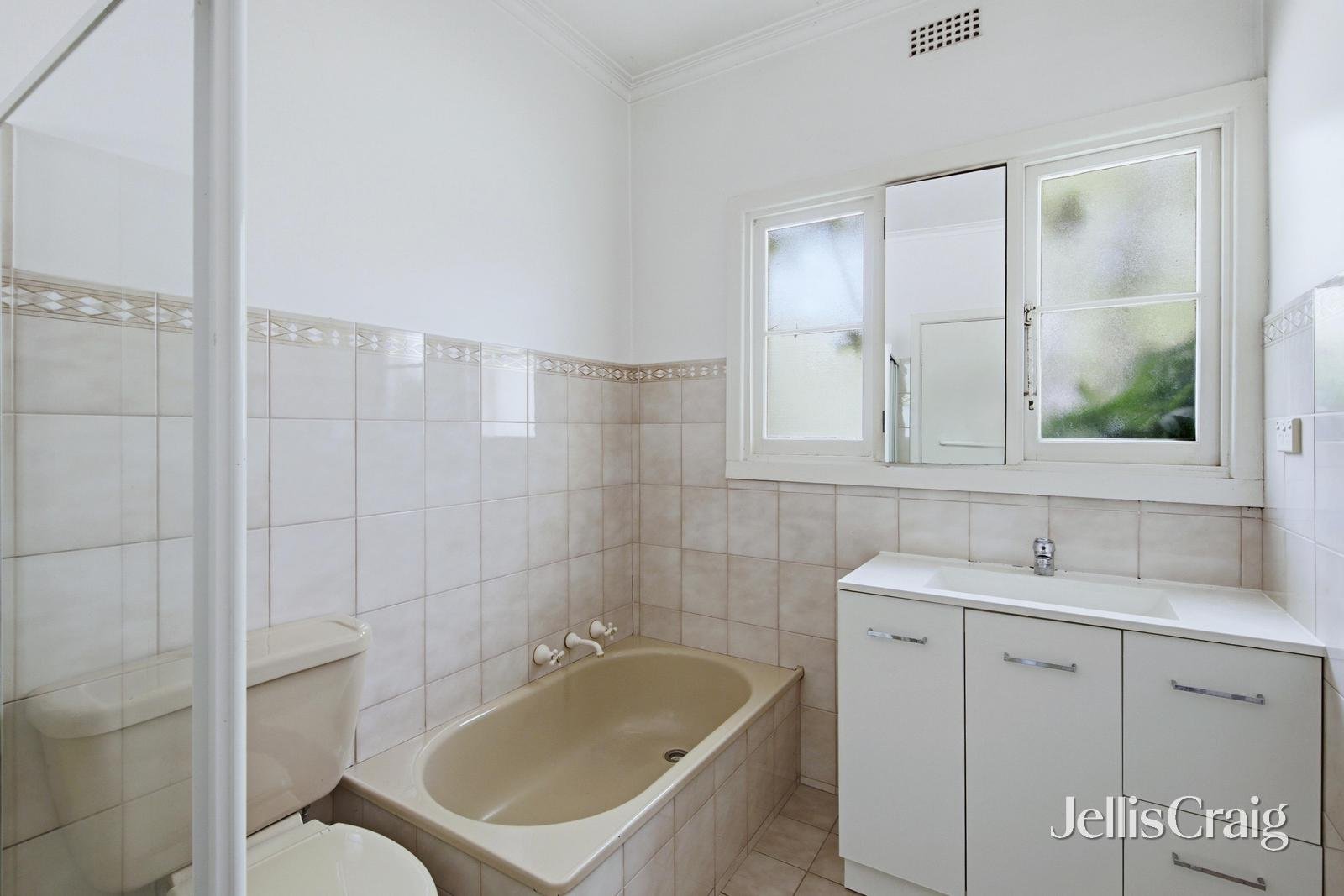 12 Wavell Street, Bentleigh image 16