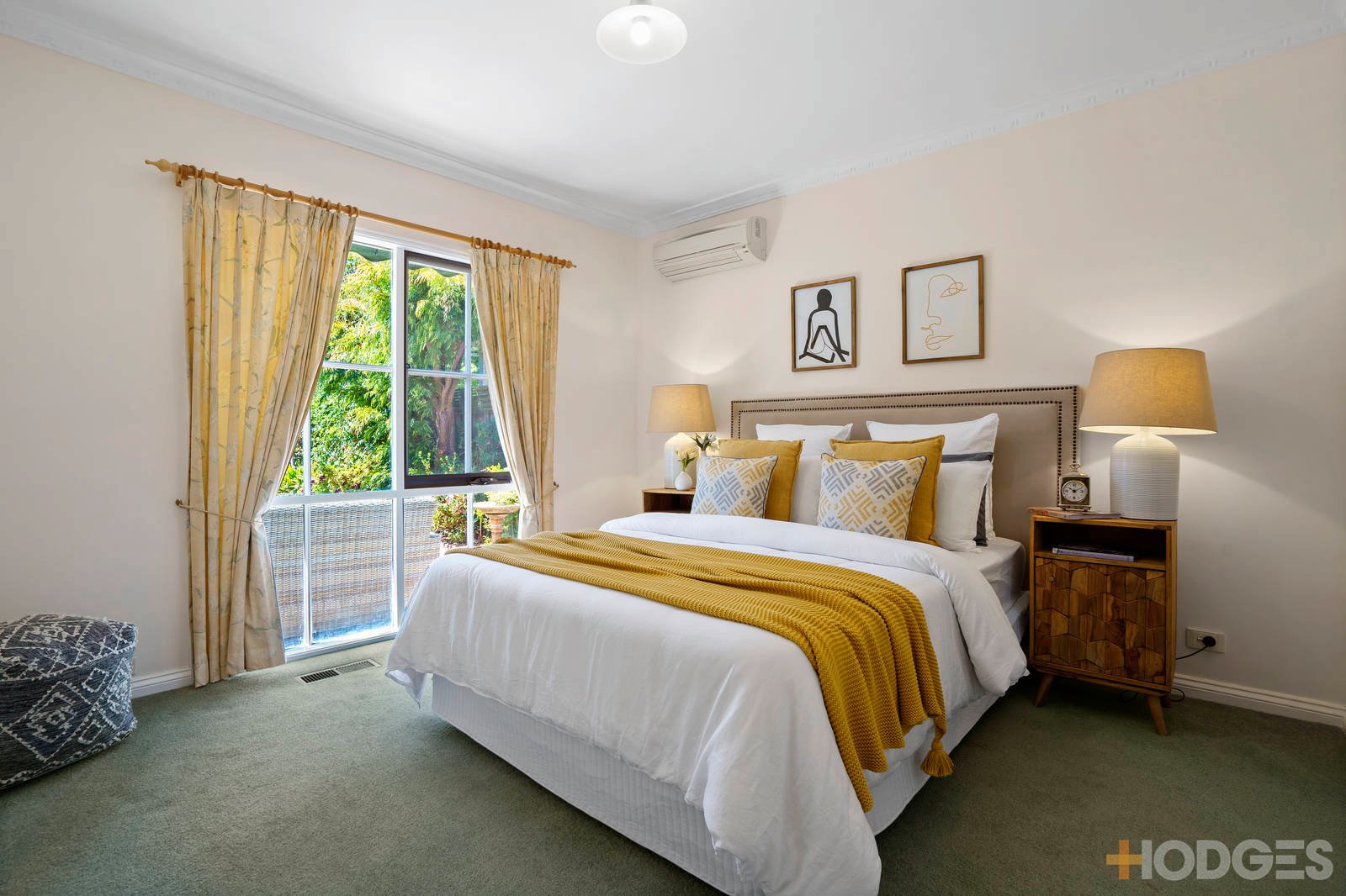 1 / 2 Weatherall Road Cheltenham