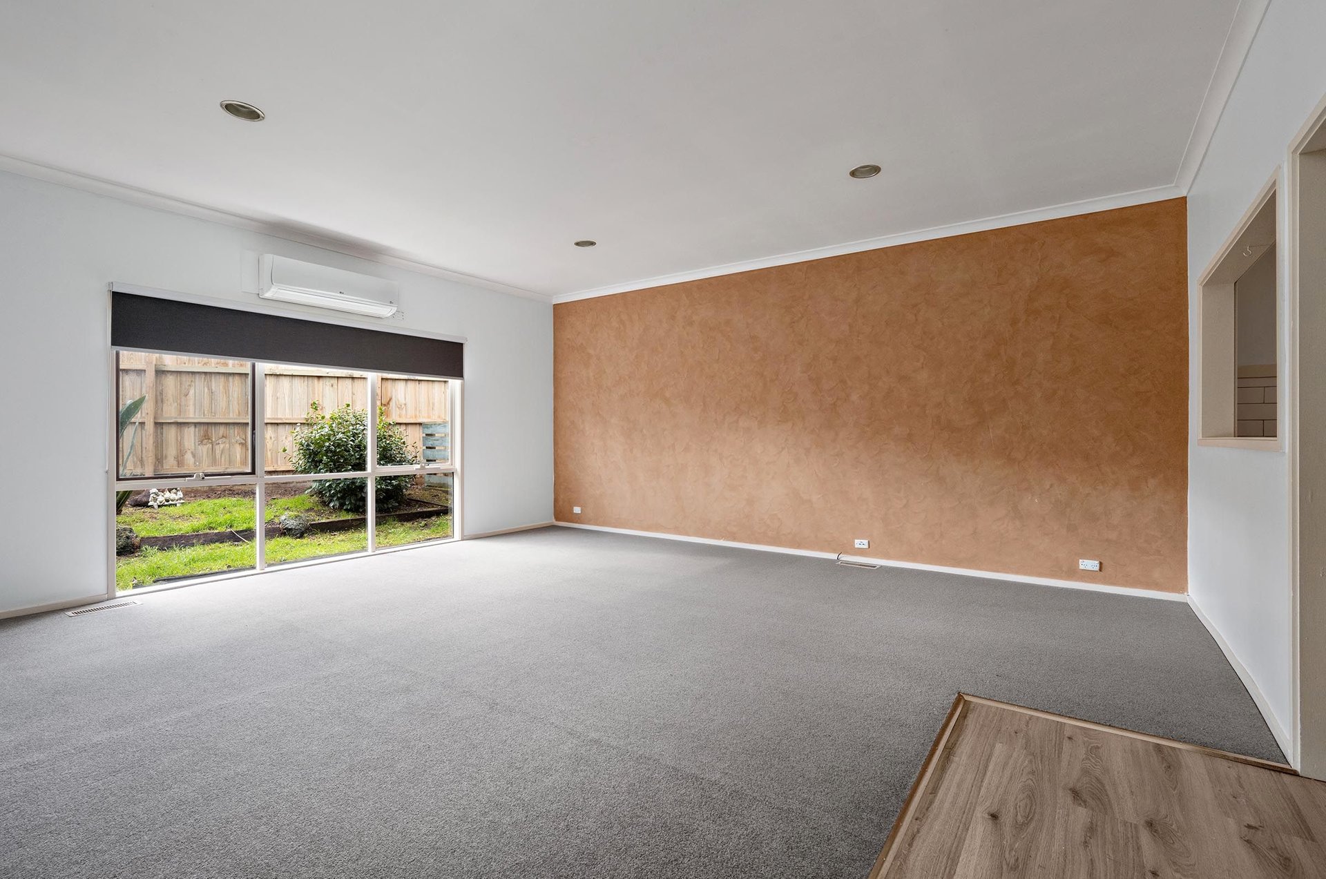 12 Wedderburn Crescent, Mount Evelyn image 8