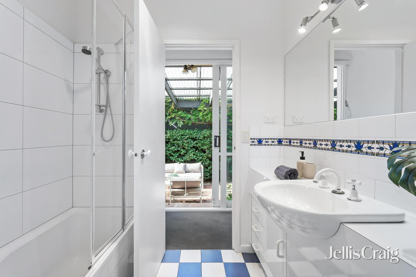 12 Westminster Street, Balwyn image 7