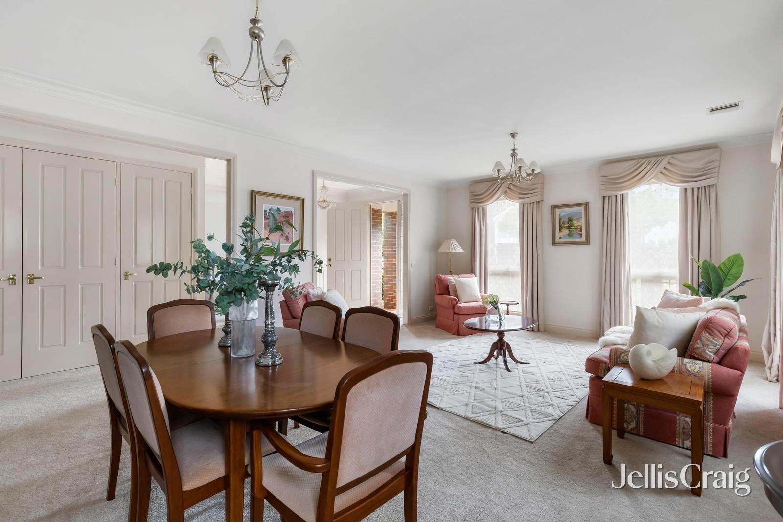 12 Weybridge Street, Surrey&nbsp;Hills image 3