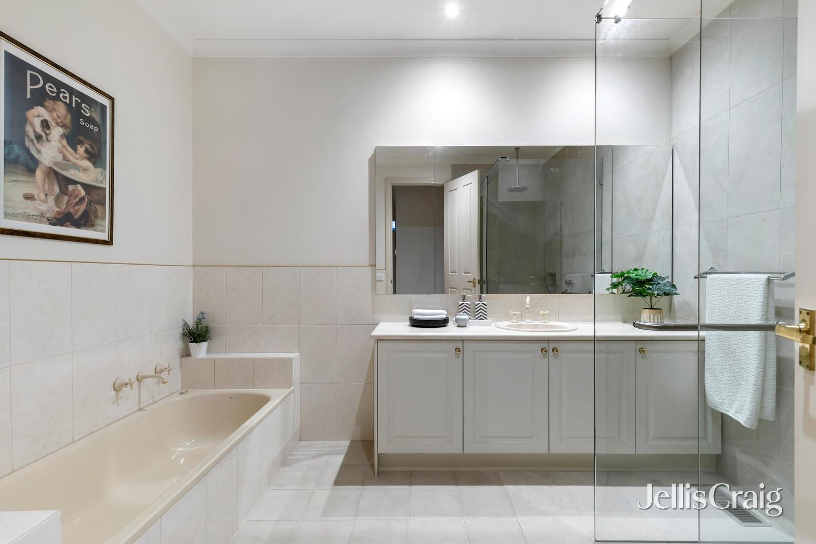 12 Weybridge Street, Surrey&nbsp;Hills image 7