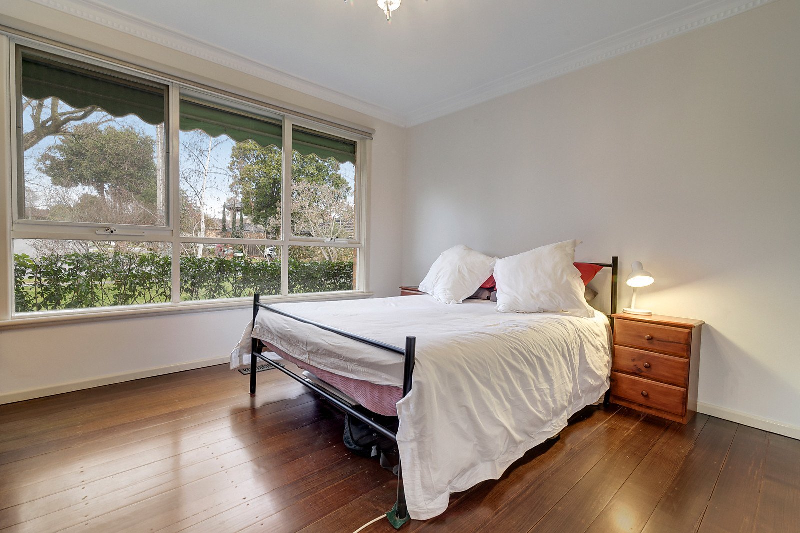 12 White Court, Nunawading image 5