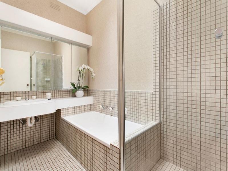 1/2 Wimba Avenue, Kew image 8