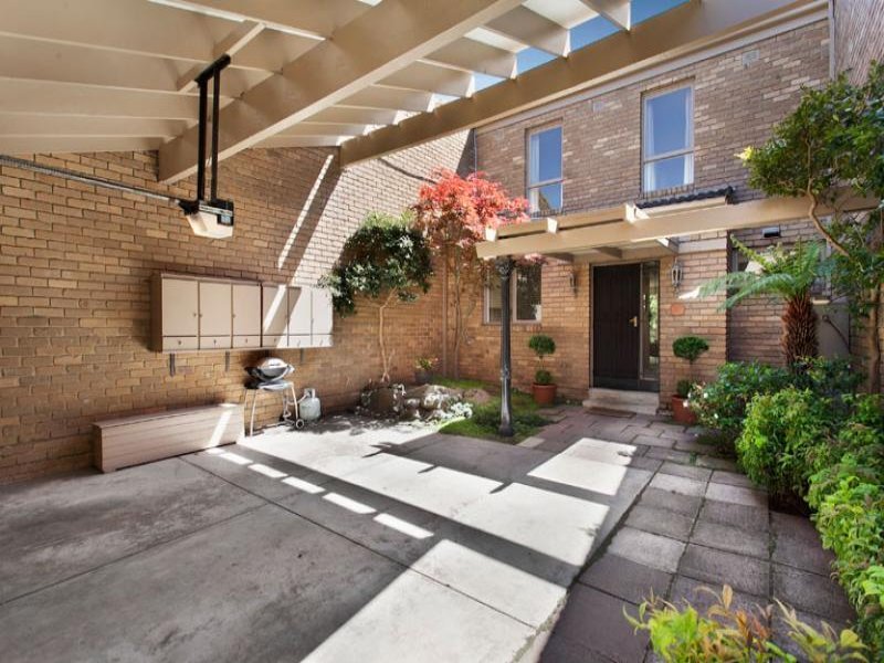1/2 Wimba Avenue, Kew image 10
