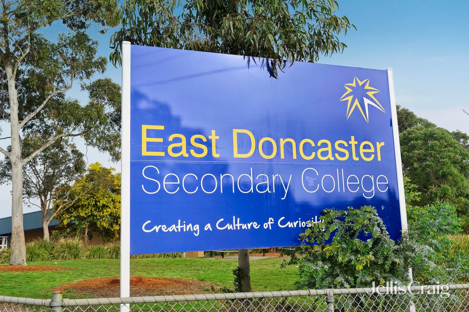 12 Windermere Avenue, Doncaster East image 16