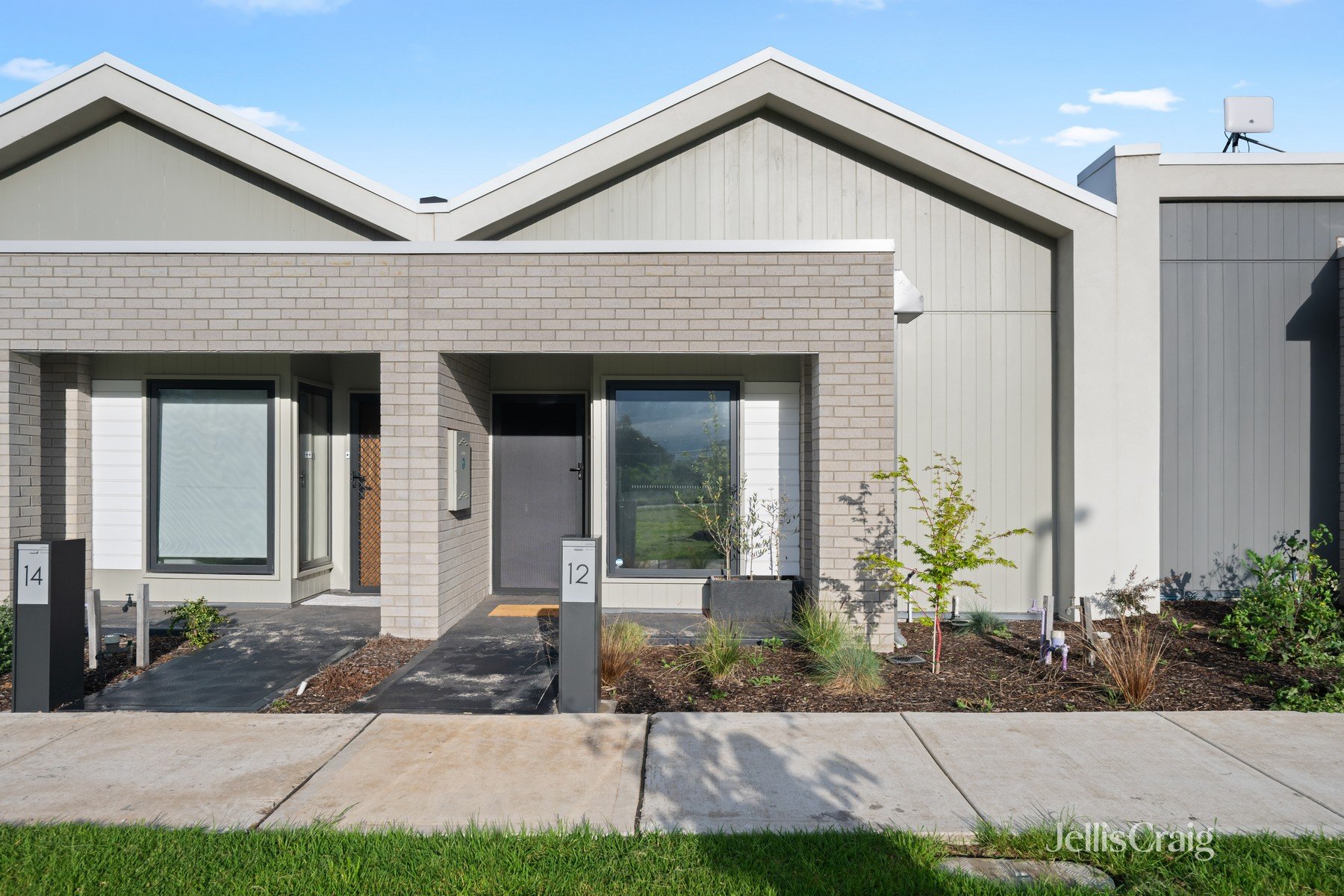 12 Woodhaven Walk, Wollert image 9