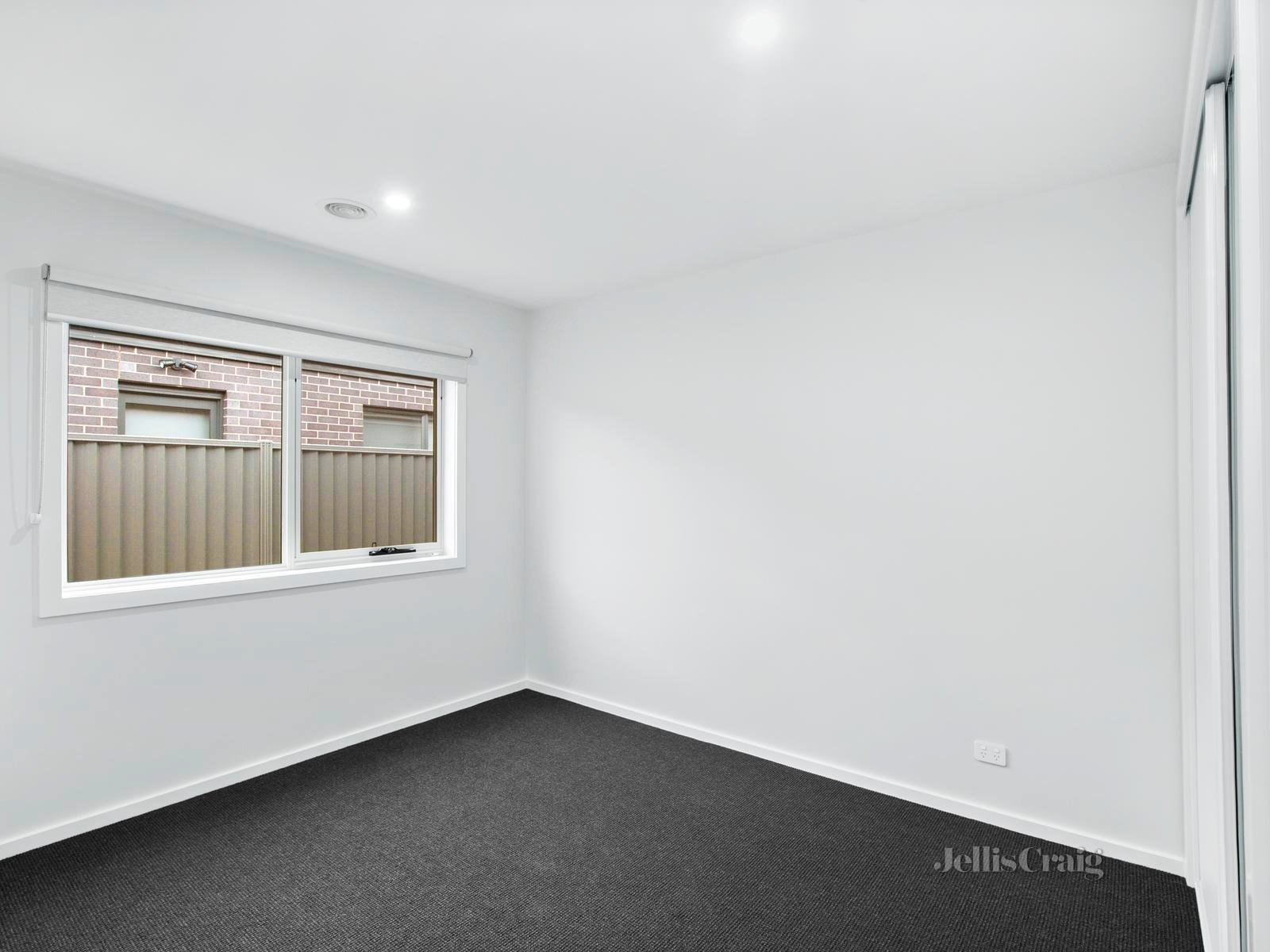 12 Zircon Street, Alfredton image 11