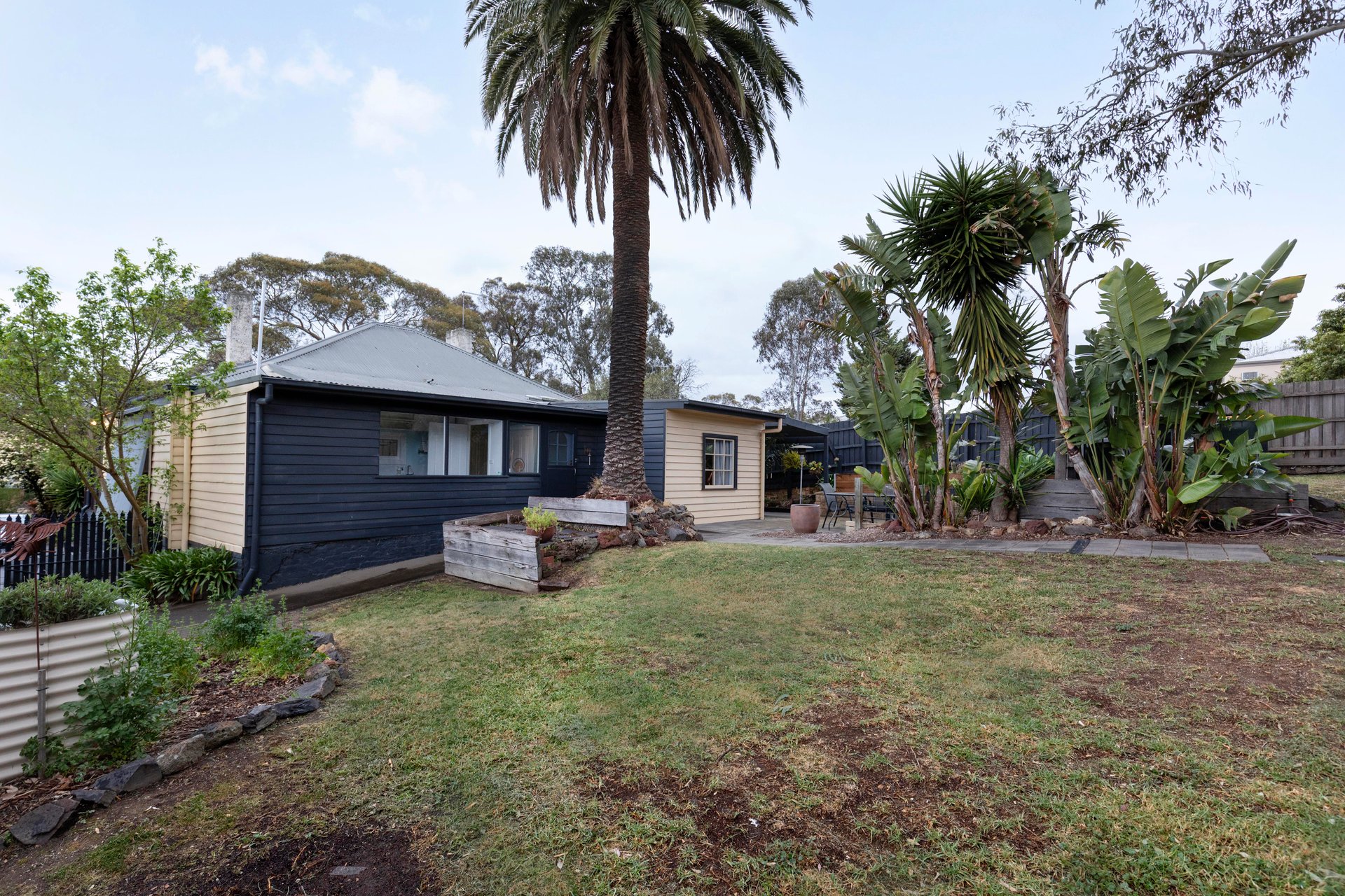 120 - 122 Main Hurstbridge Road, Diamond Creek image 4