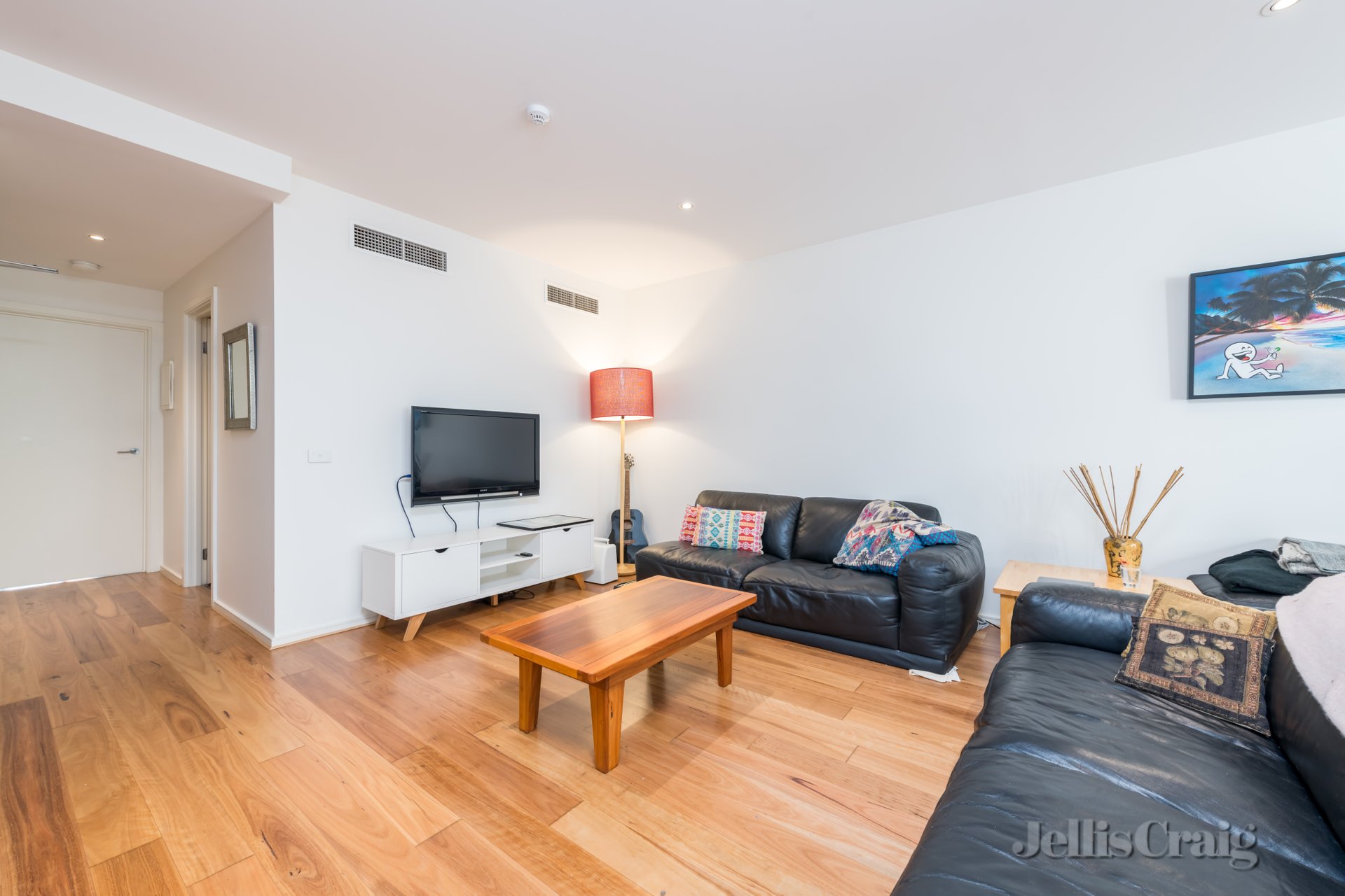 1/20 Byron Street, North Melbourne image 1