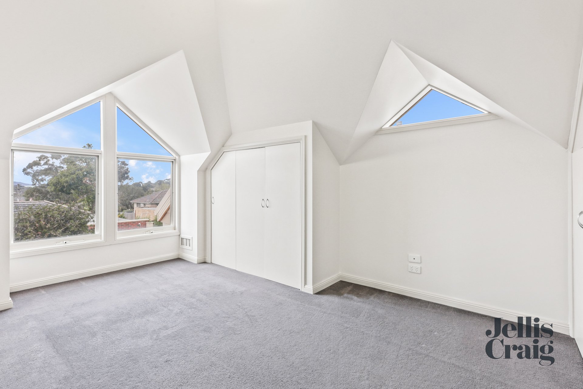 1/20 Danien Street, Glen Waverley image 5