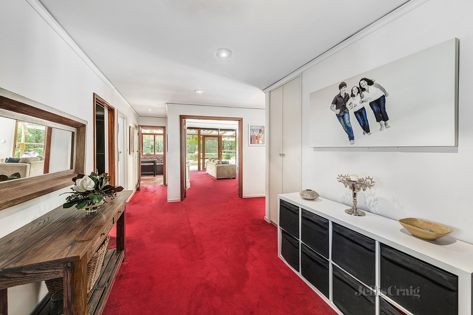 1/20 Hartwood Street, Kew East image 6