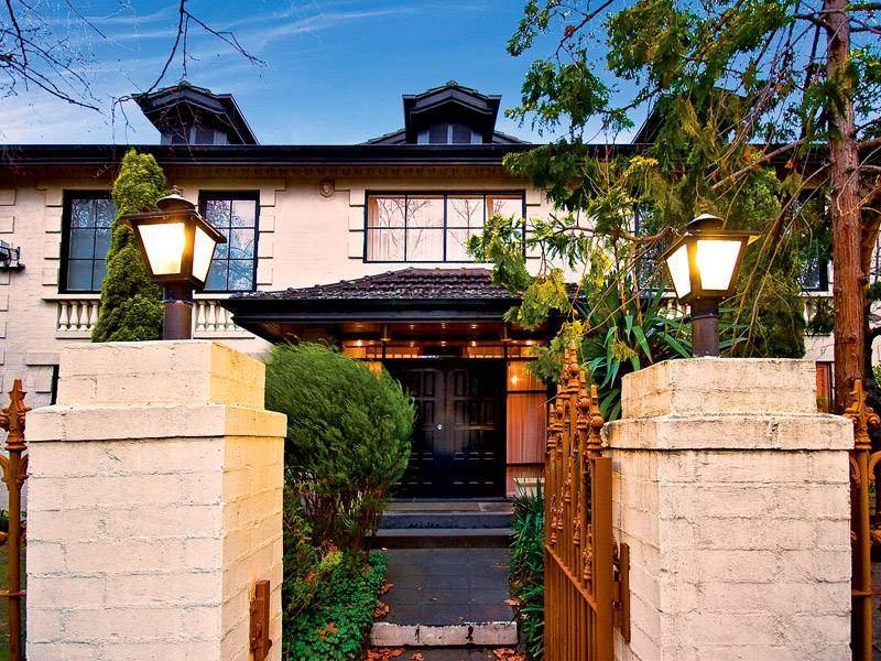 1/20 Highbury Grove, Kew image 2