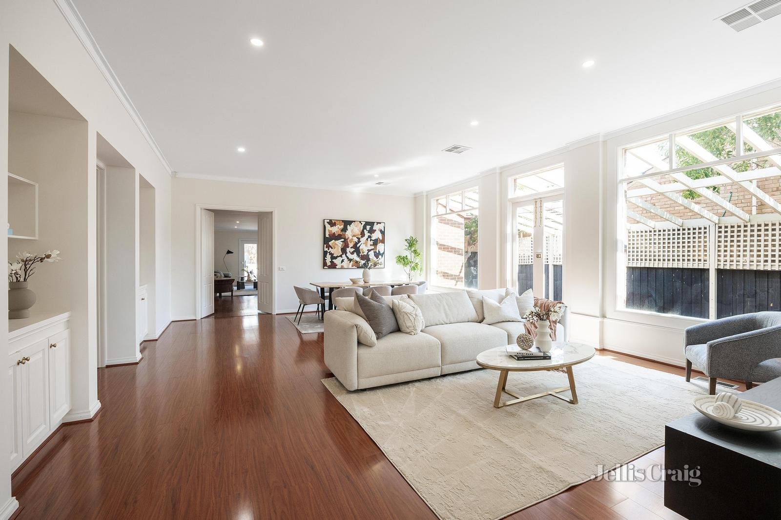 120 Hill Road, Balwyn North image 3