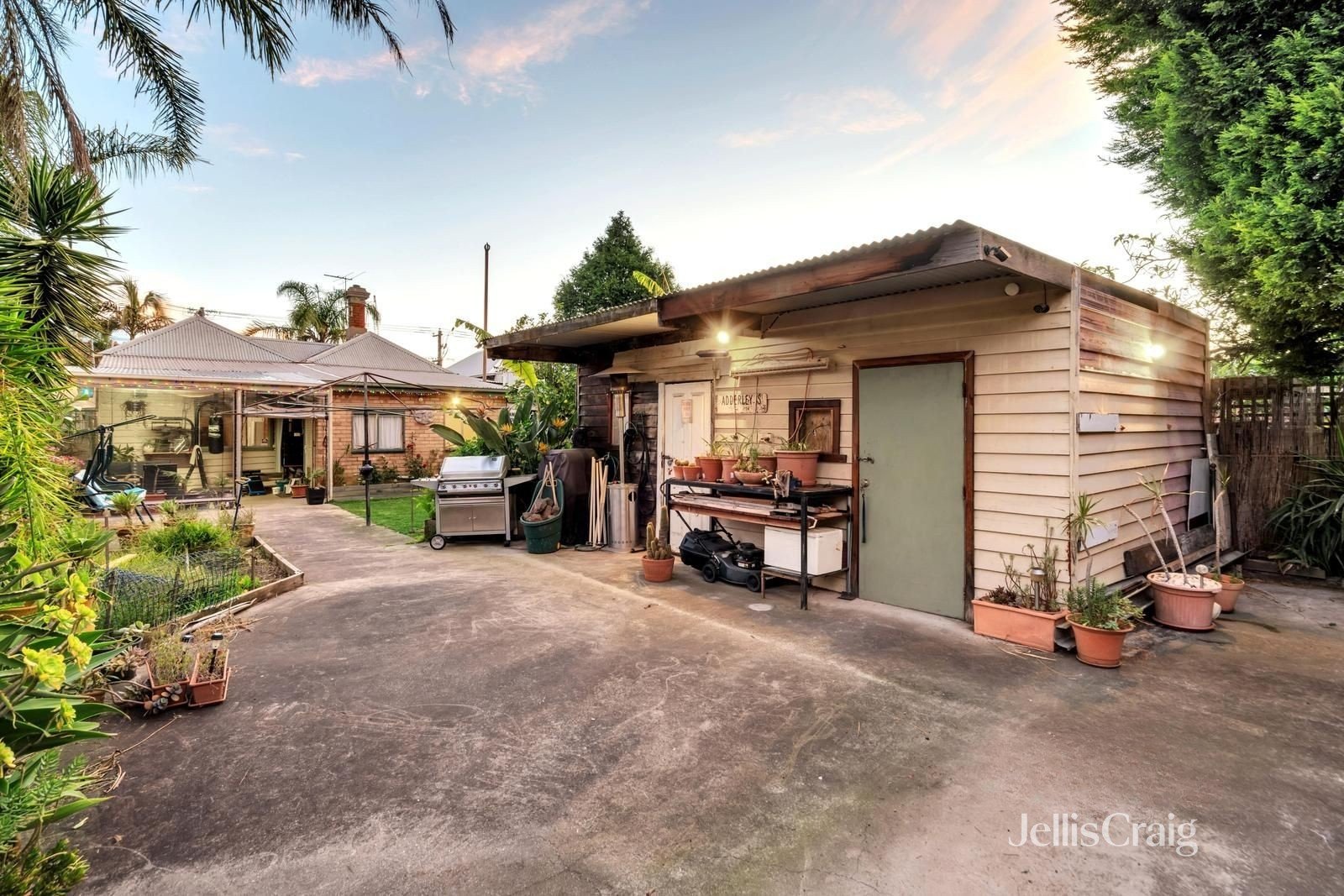 120 Hope Street, Brunswick image 12