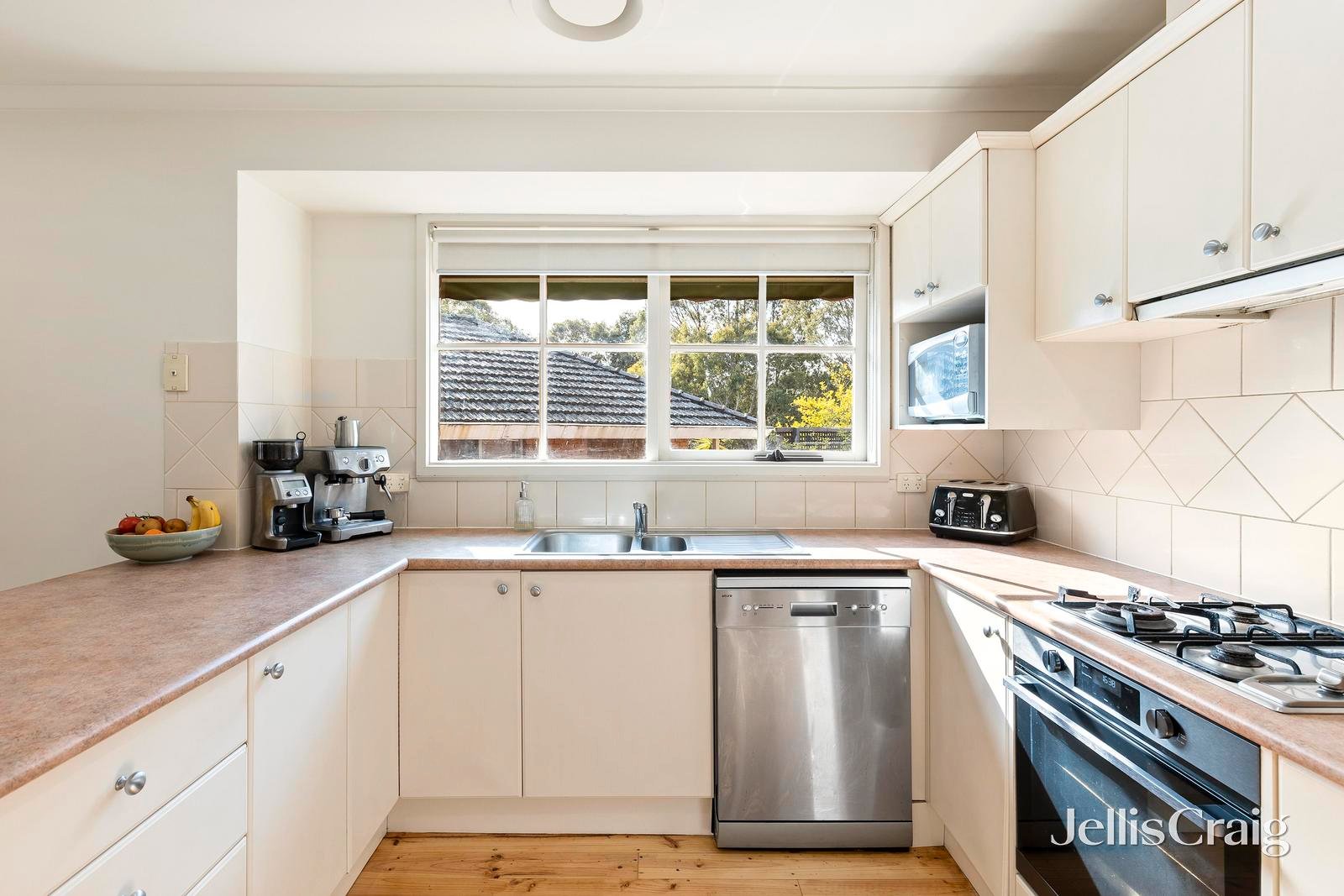 1/20 Illoura Avenue, Ringwood East image 6