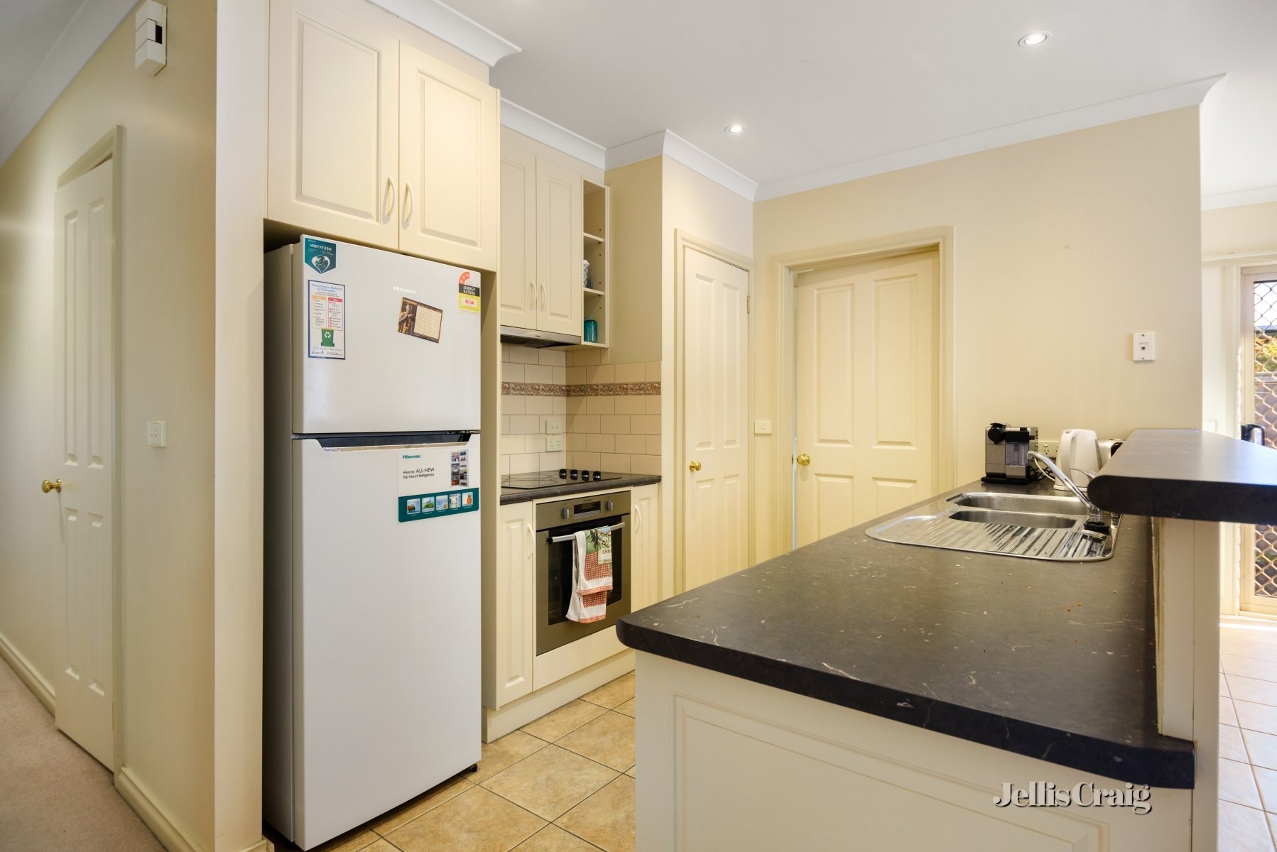 1/20 Inkerman Street, Newington image 5