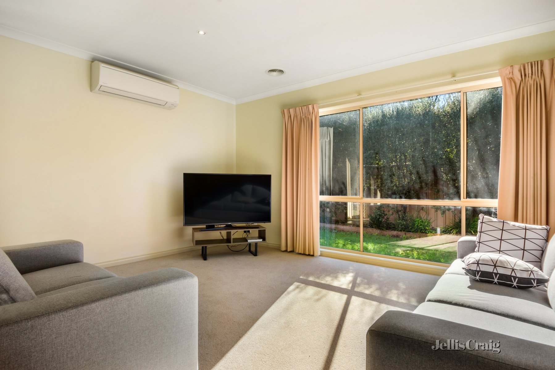 1/20 Inkerman Street, Newington image 2