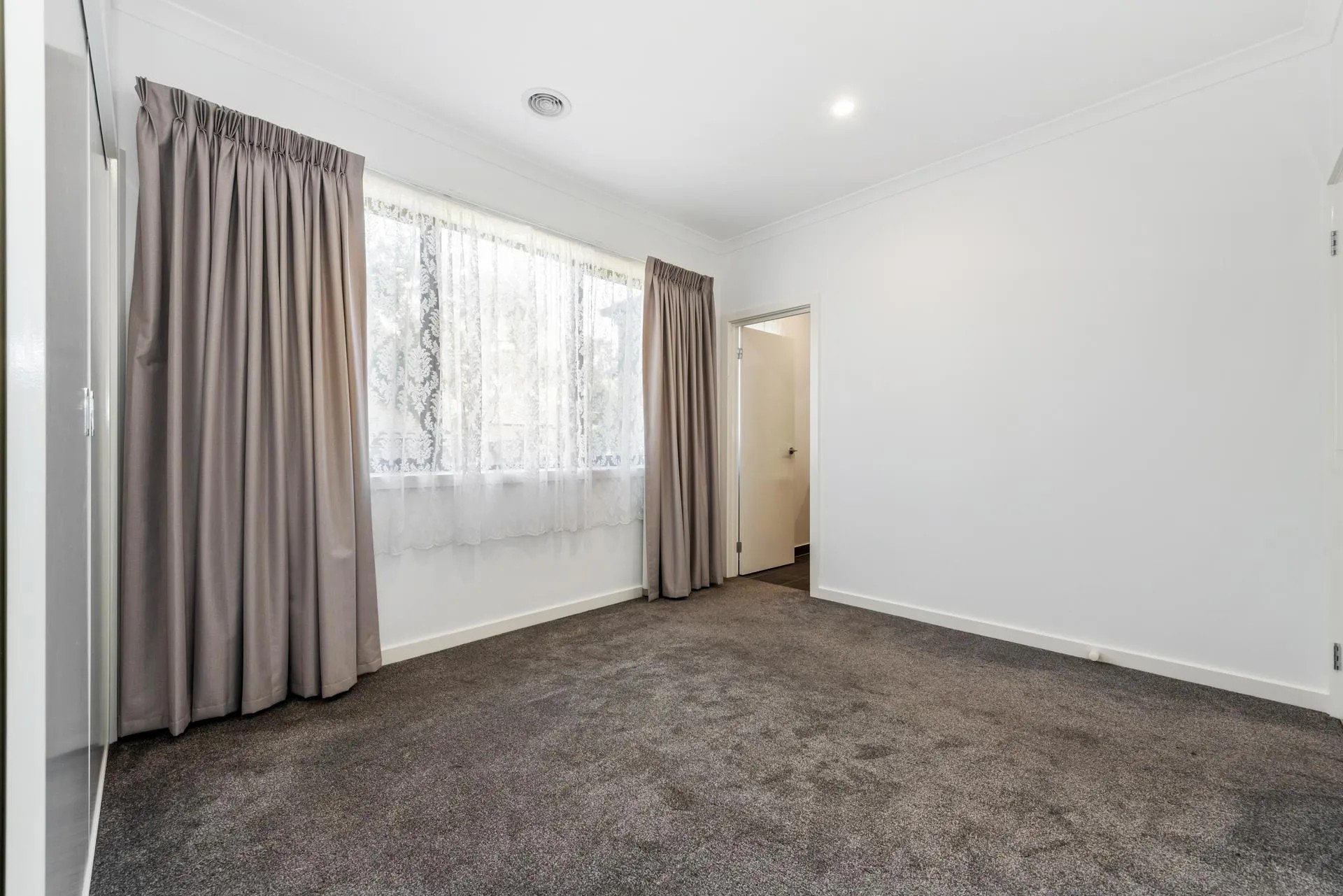1/20 Laird Street, Croydon image 4