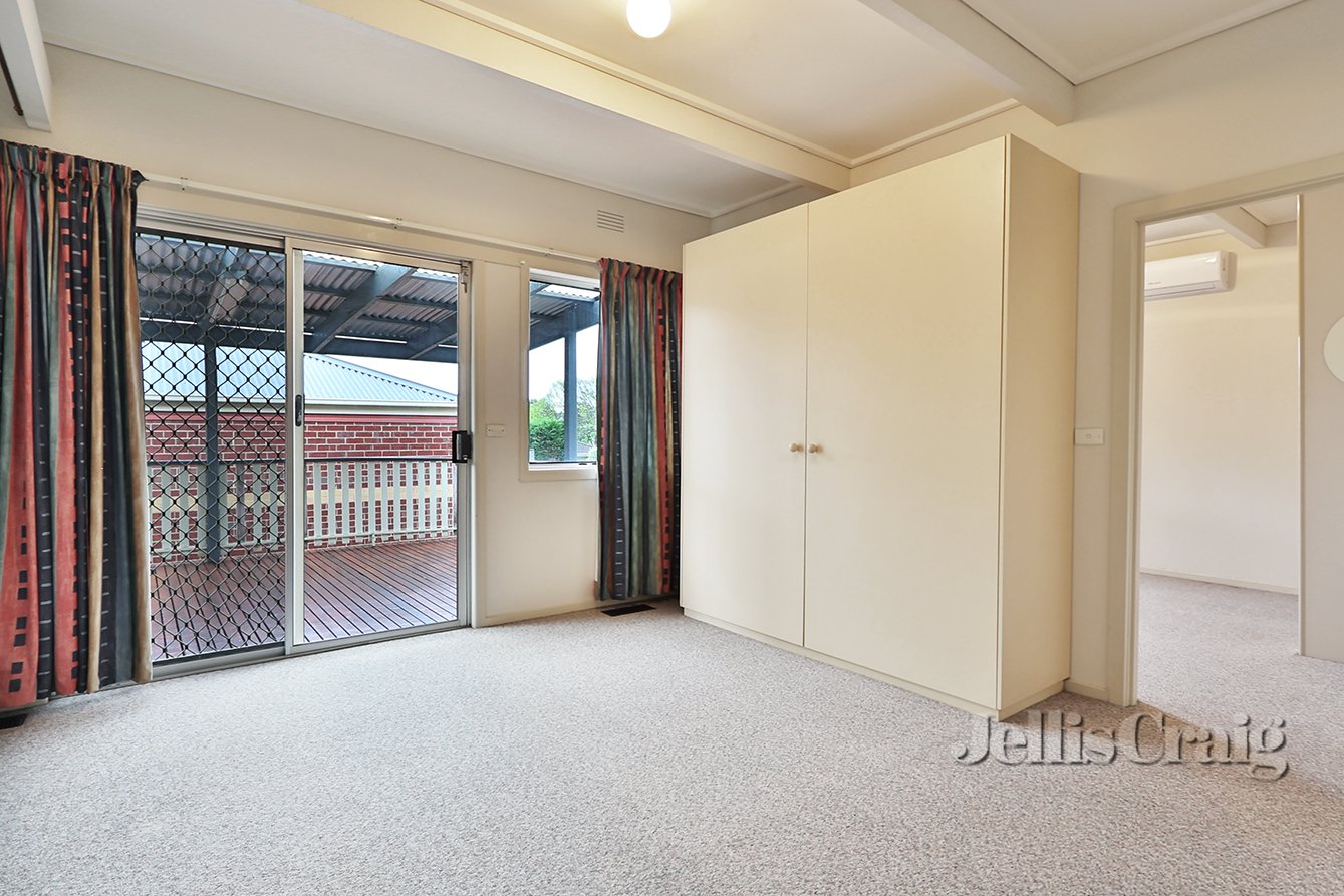 1/20 Maidstone Street, Ringwood image 4