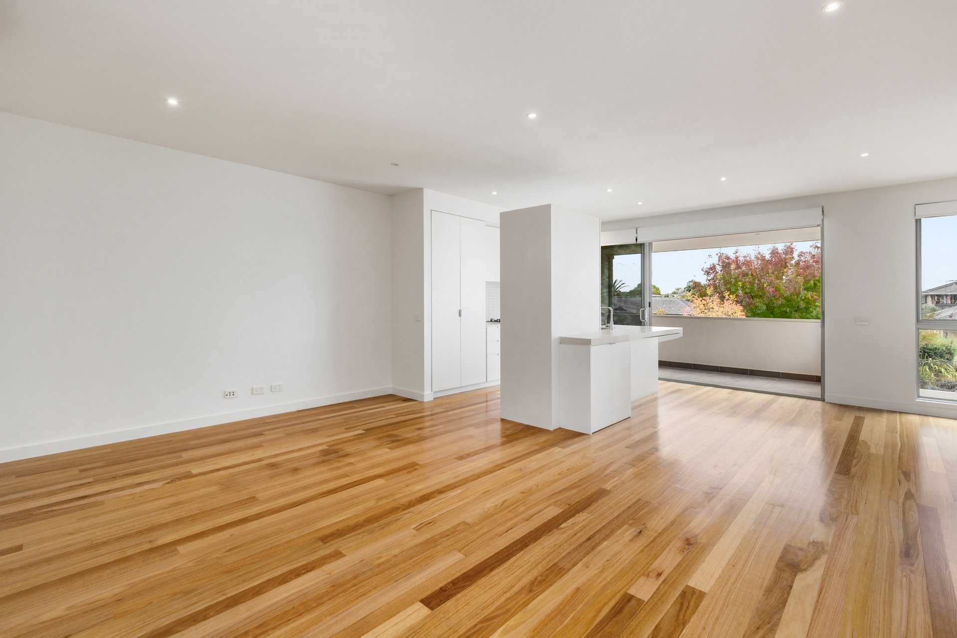 120 Oak Avenue, Mentone image 2