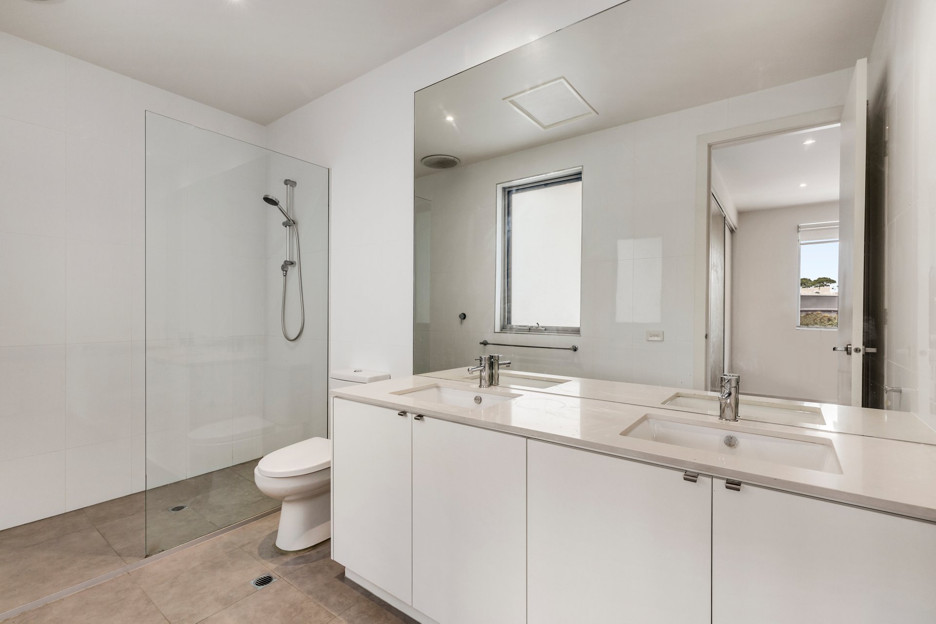 120 Oak Avenue, Mentone image 5