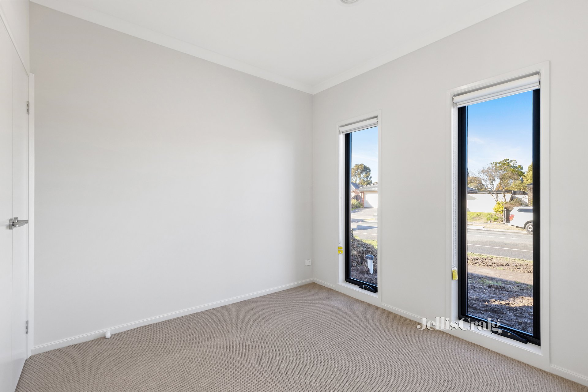 120 Oakbank Boulevard, Whittlesea image 8