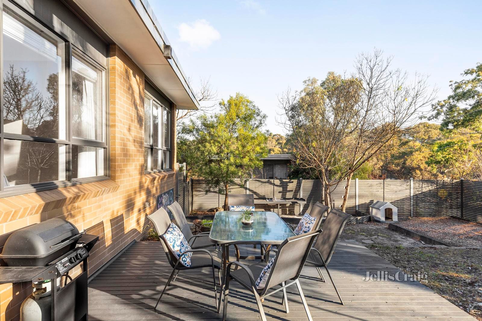 1/20 Porter Street, Briar Hill image 14