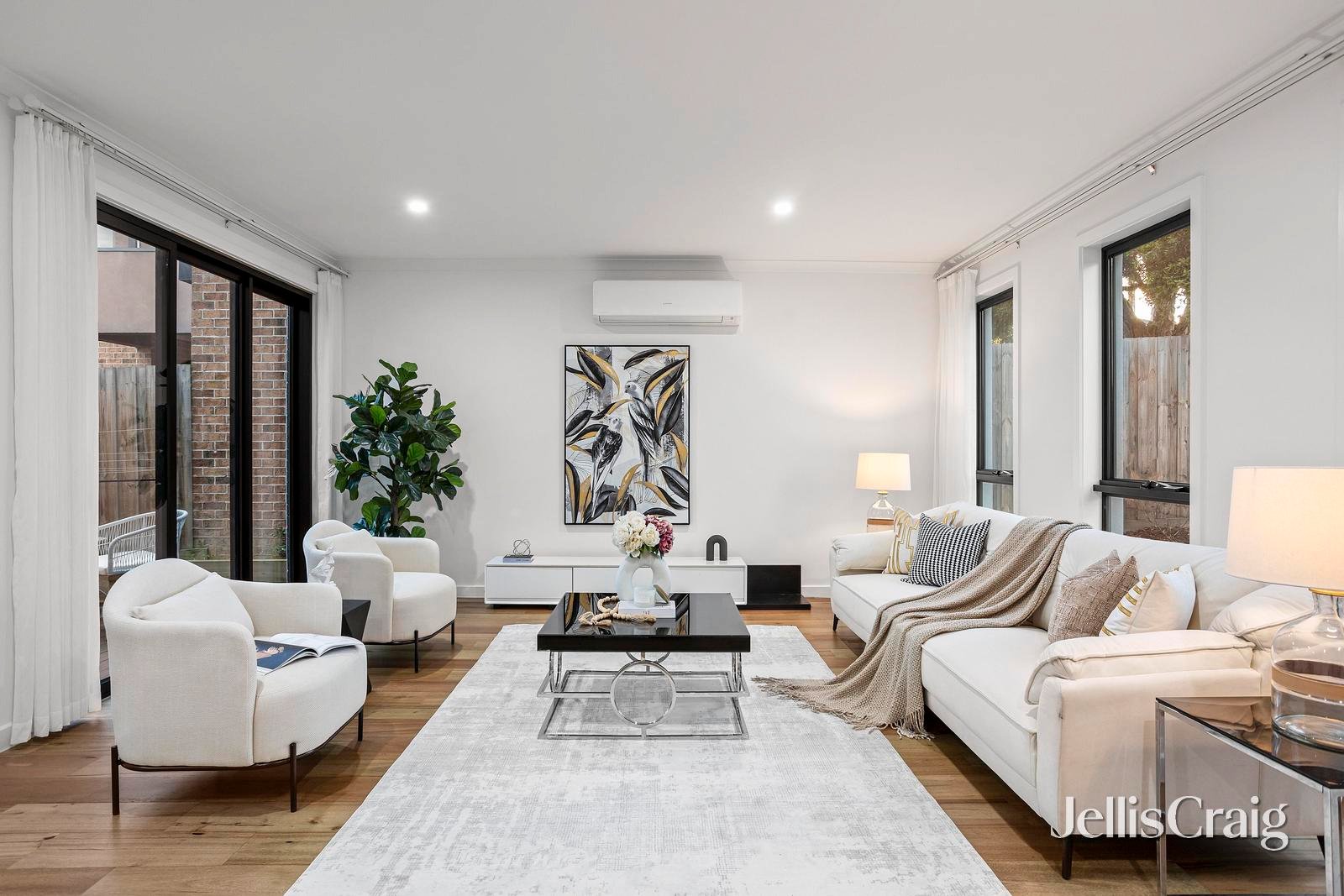 1/20 Talford Street, Doncaster&nbsp;East image 2