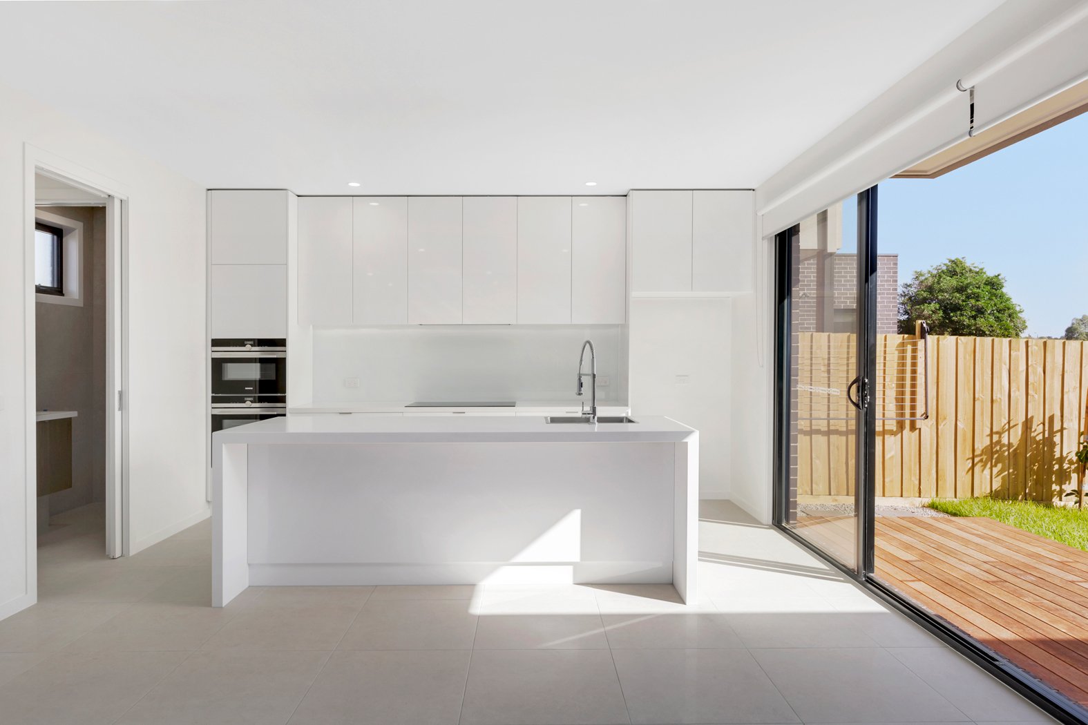 1/20 Westwood Drive, Bulleen image 2