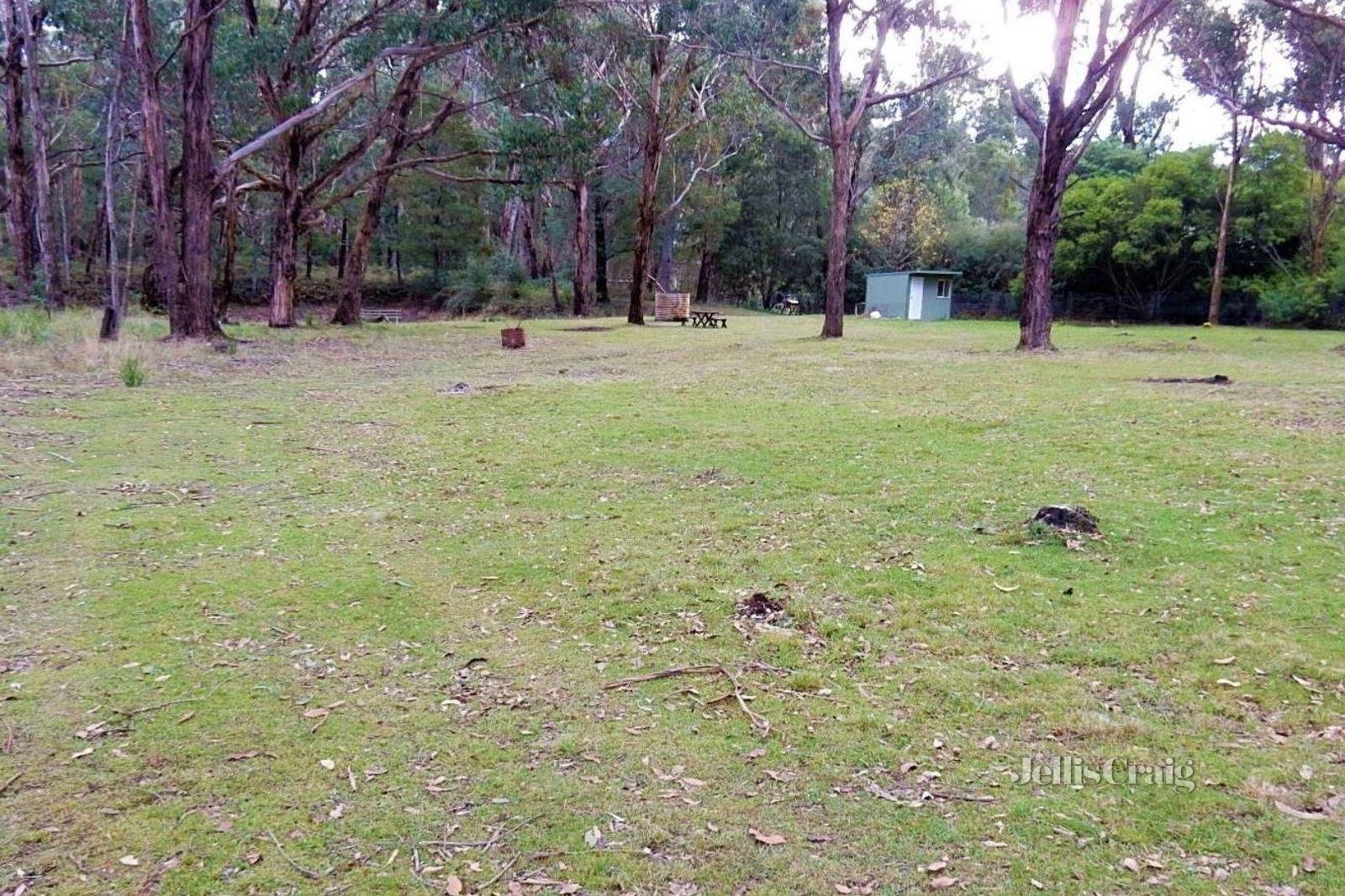 120 Whitegum Drive, Wheatsheaf image 7