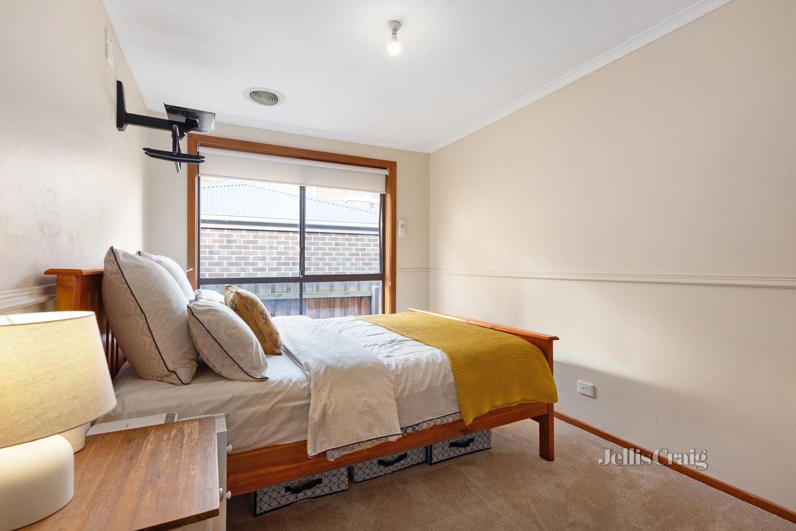 1/201 Burwood Highway, Burwood East image 7