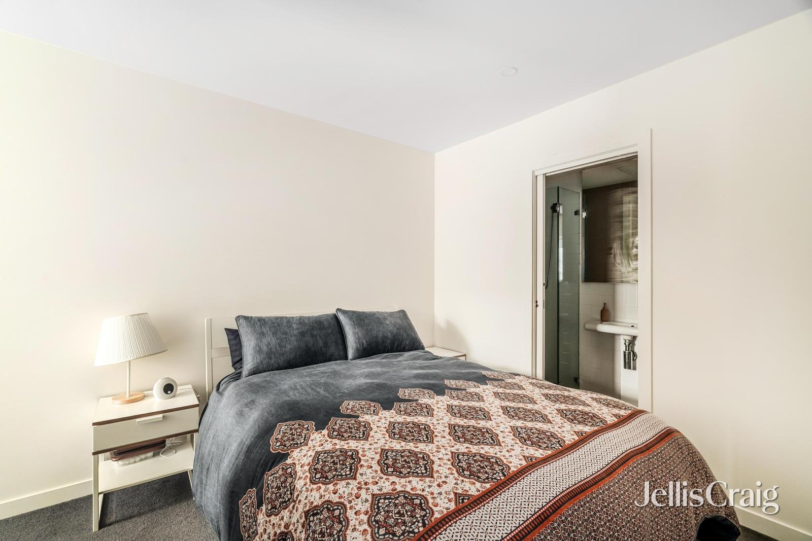 120/138 Camberwell Road, Hawthorn East image 3
