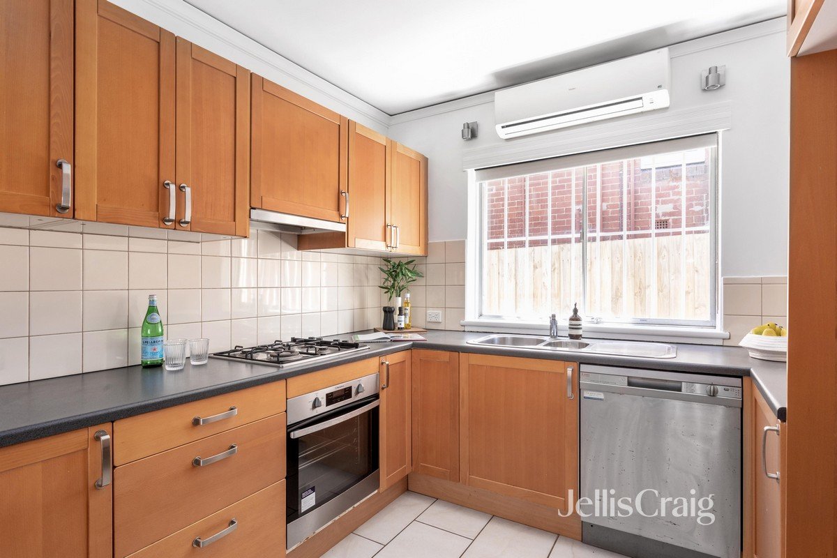 1/202 Lennox Street, Richmond image 4