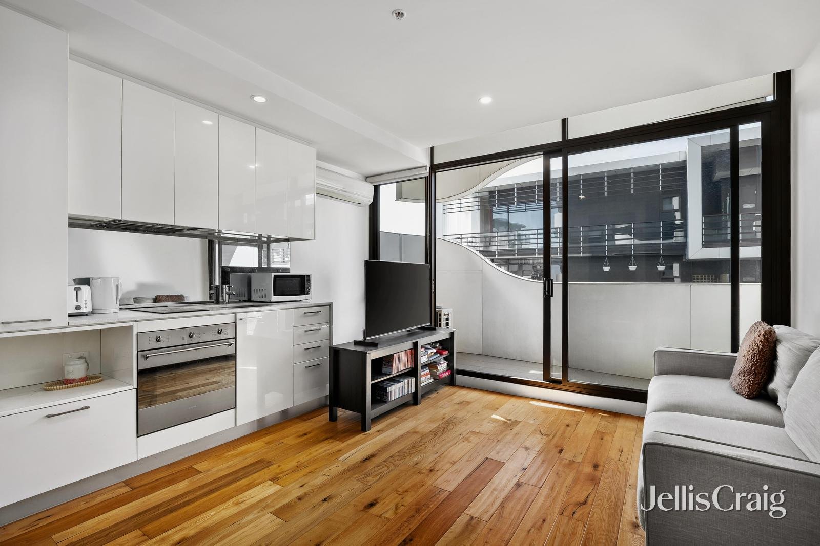 1202/176 Edward Street, Brunswick&nbsp;East image 2