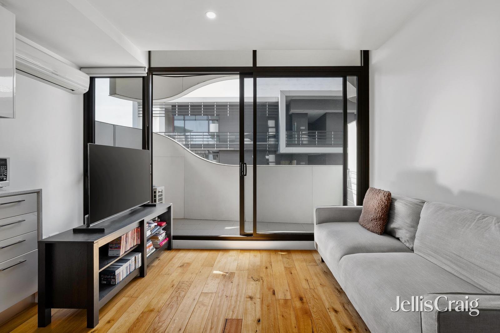 1202/176 Edward Street, Brunswick&nbsp;East image 4