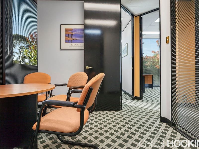 120/25 Milton Parade, Malvern image 4