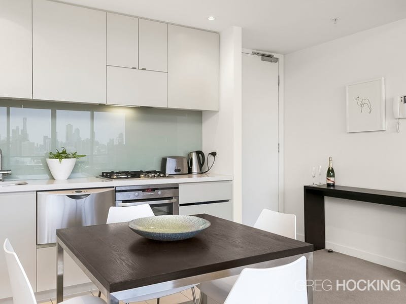 1202/55 Queens Road, Melbourne image 5