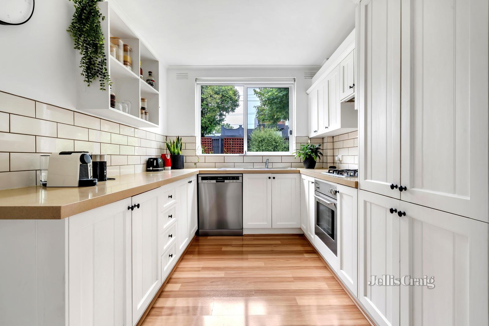 1/203 Station Street, Fairfield image 5