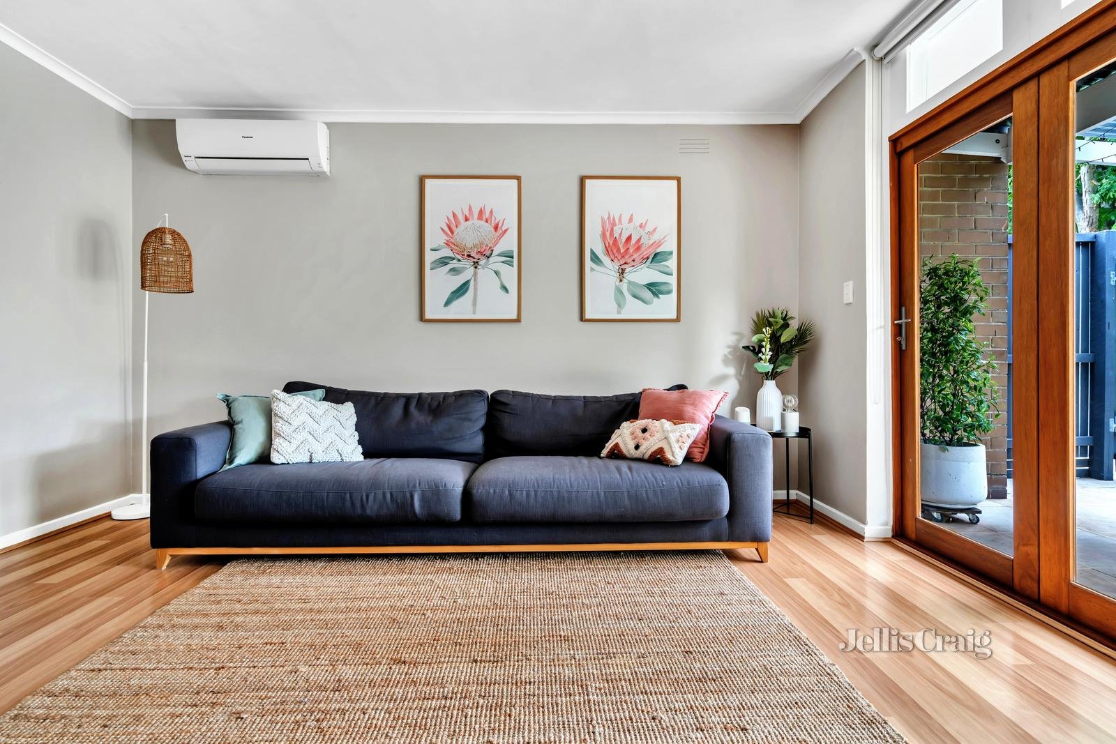1/203 Station Street, Fairfield image 7